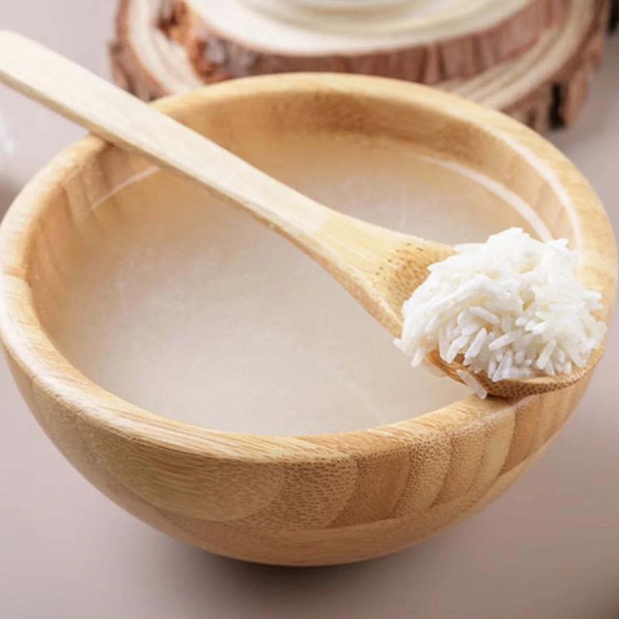 চাল ধোয়া জল মাখলে আদপে কী কী উপকার মেলে?