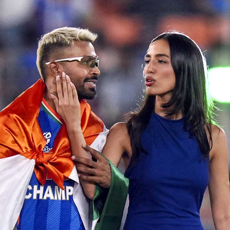Hardik Pandya Girlfriend Mahieka Sharma Education Qualification