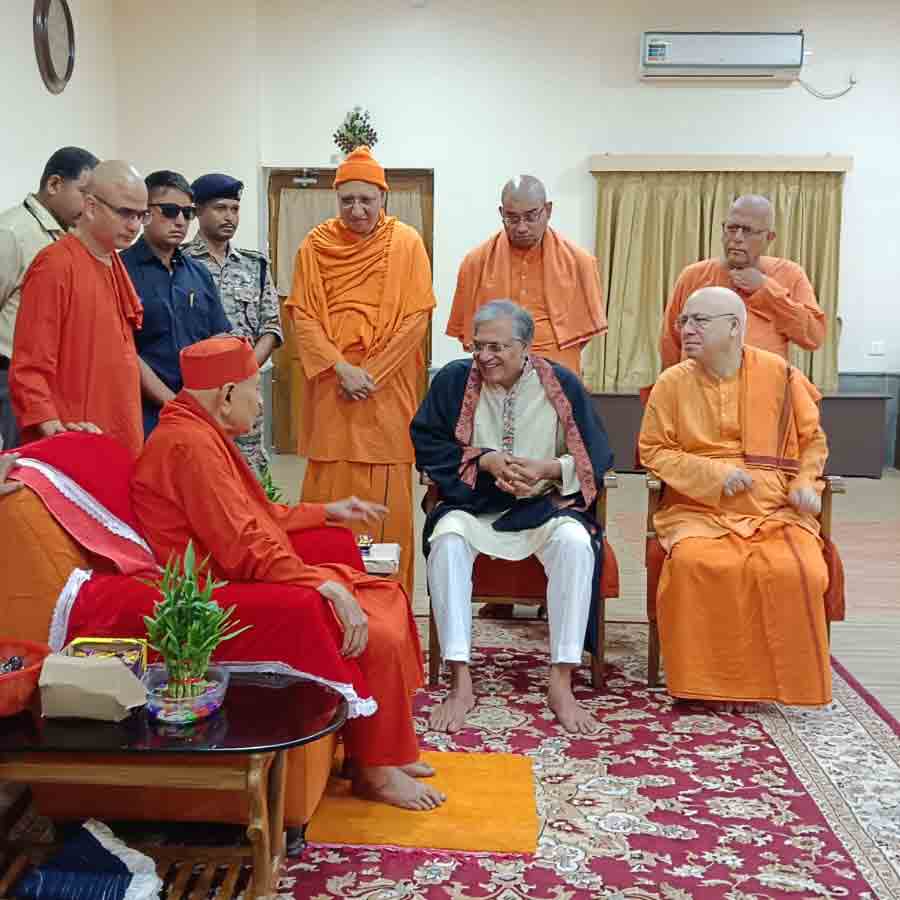 মঙ্গলবার সকালে বেলুড় মঠে জ্ঞানেশ কুমার।