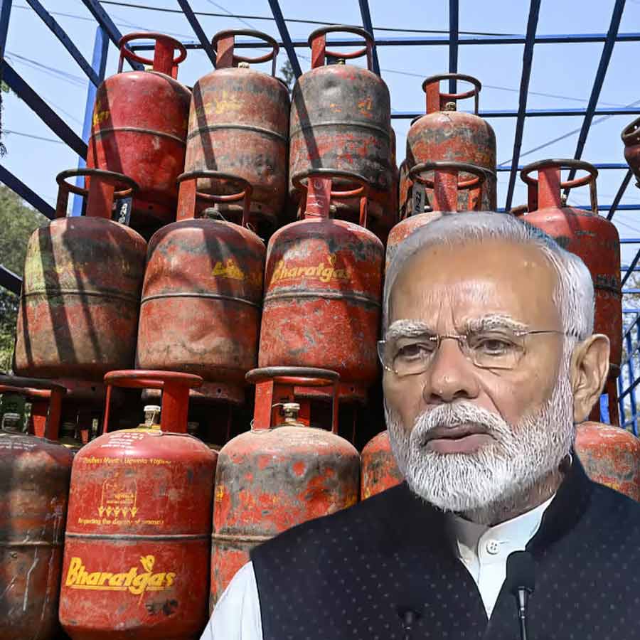 PM Narendra Modi meets oil and foreign ministers over LPG concerns amid West Asia war