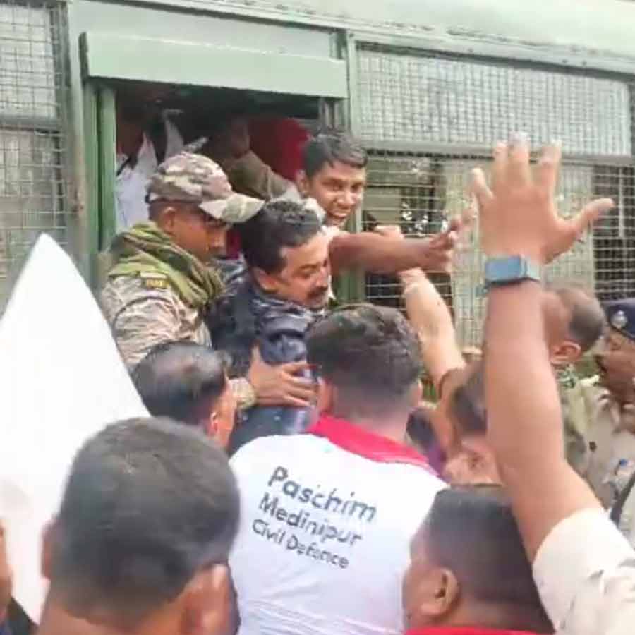 Civil Defence And Disaster Mangement Workers Protest