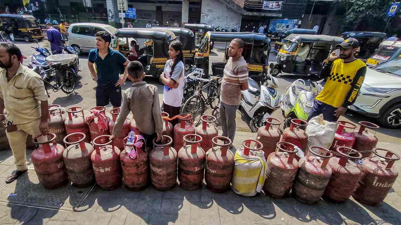 Amid West Asia war,India  Government prioritises gas, LPG, CNG, piped cooking gas to get top priority and full supply