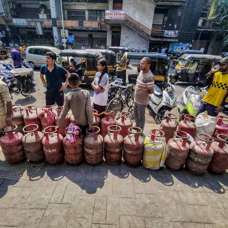 Amid West Asia war,India  Government prioritises gas, LPG, CNG, piped cooking gas to get top priority and full supply