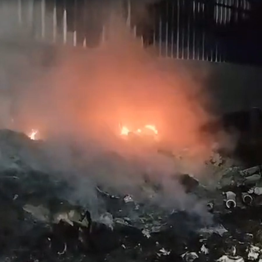 Fire breaks out at a Factory in Narendrapur dgtld