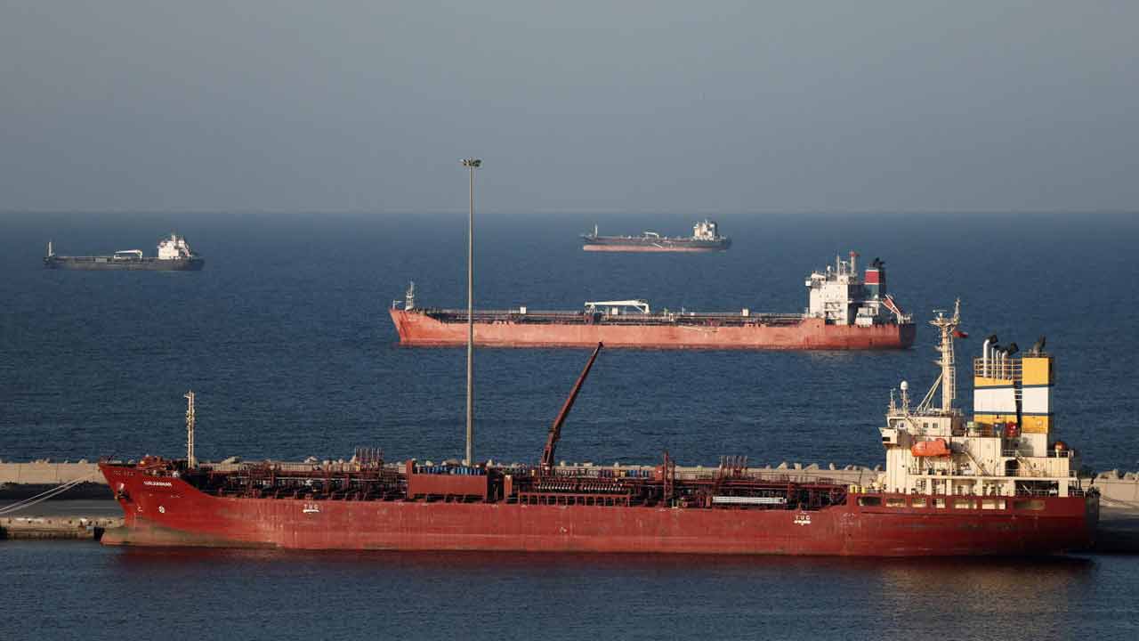 UK, France, Japan say ready to join efforts to open Hormuz