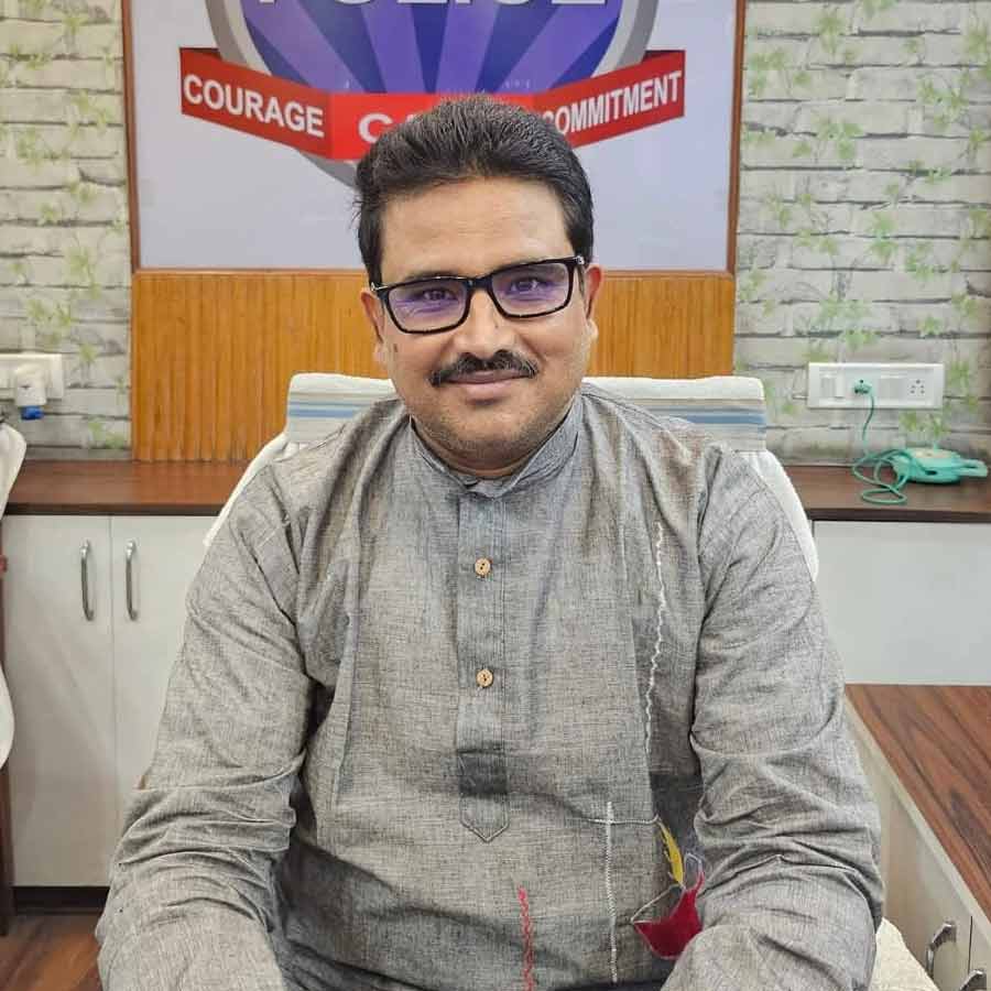 মনোরঞ্জন মণ্ডল।