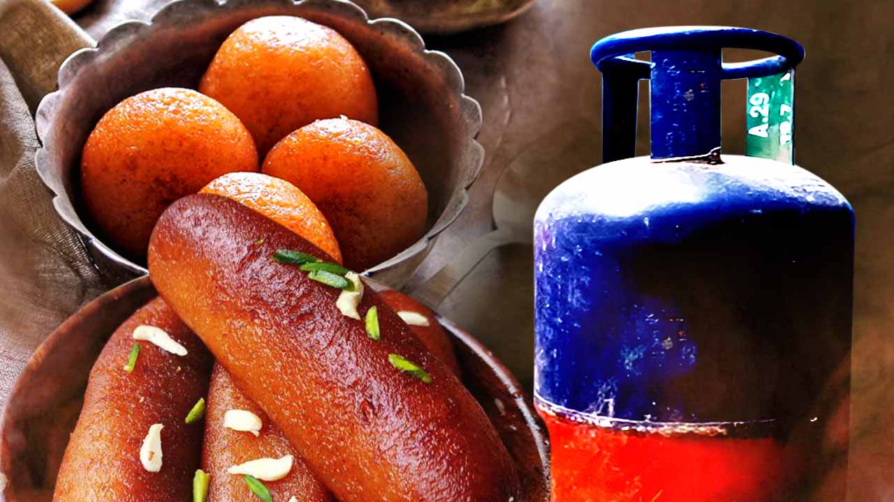 রসগোল্লা হয়তো পাবেন, তবে পান্তুয়া-ল্যাংচা পাবেন কি না, সেই নিয়ে শহরের মিষ্টি দোকানের মালিকেরা এখনই কোনও আশ্বাস দিতে পারছেন না।