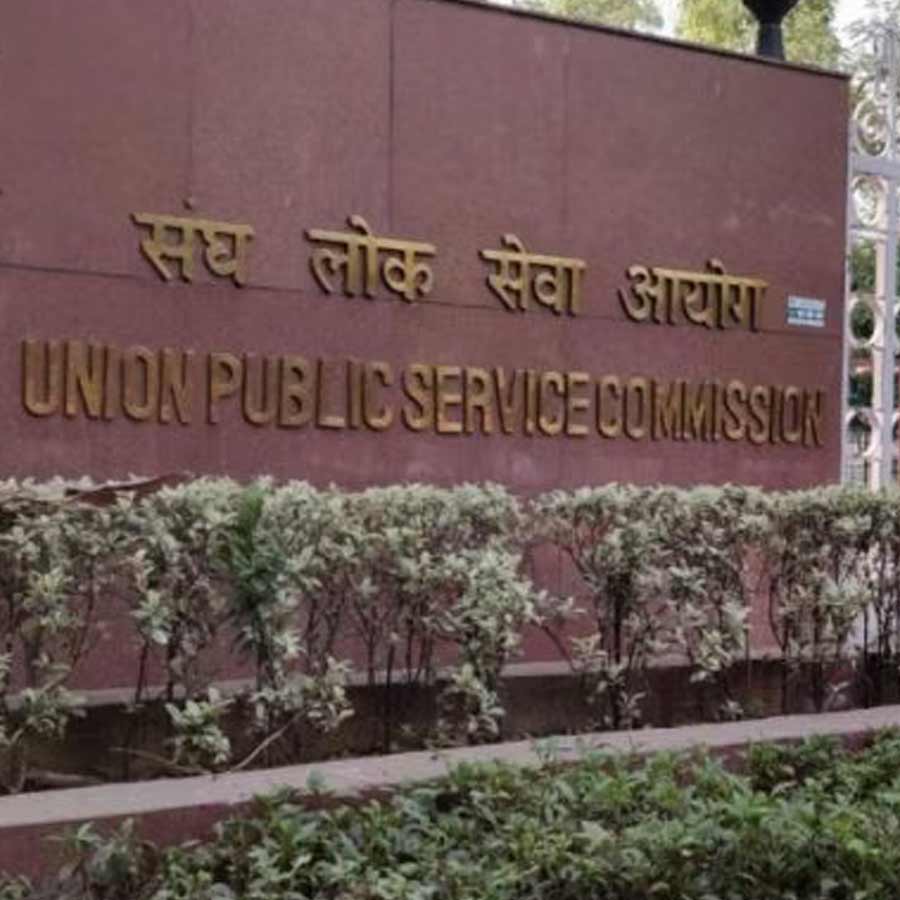 All need to know about IPS officer Ravi Mohan Saini who Won KBC Junior at 14