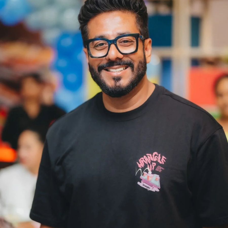 রাজ চক্রবর্তী।