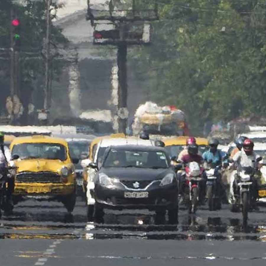 গত কয়েক বছরে দেশে বেড়েছে তাপপ্রবাহ।