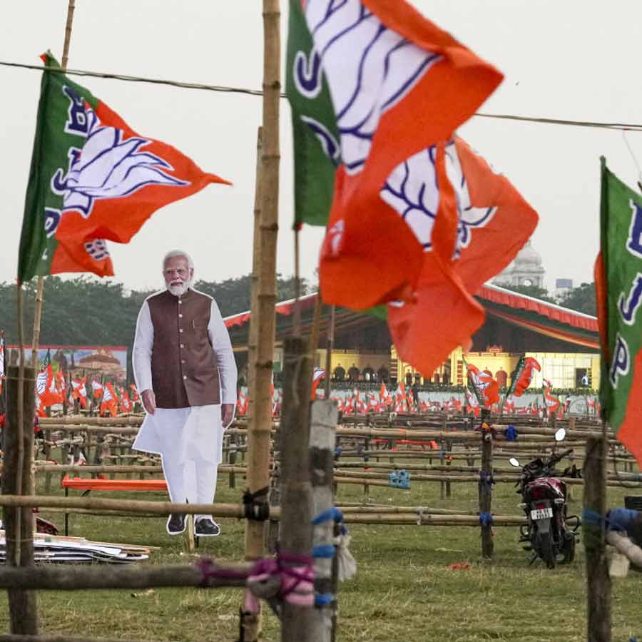 Kolkata Prepares for Narendra Modi Rally at Brigade Parade Ground