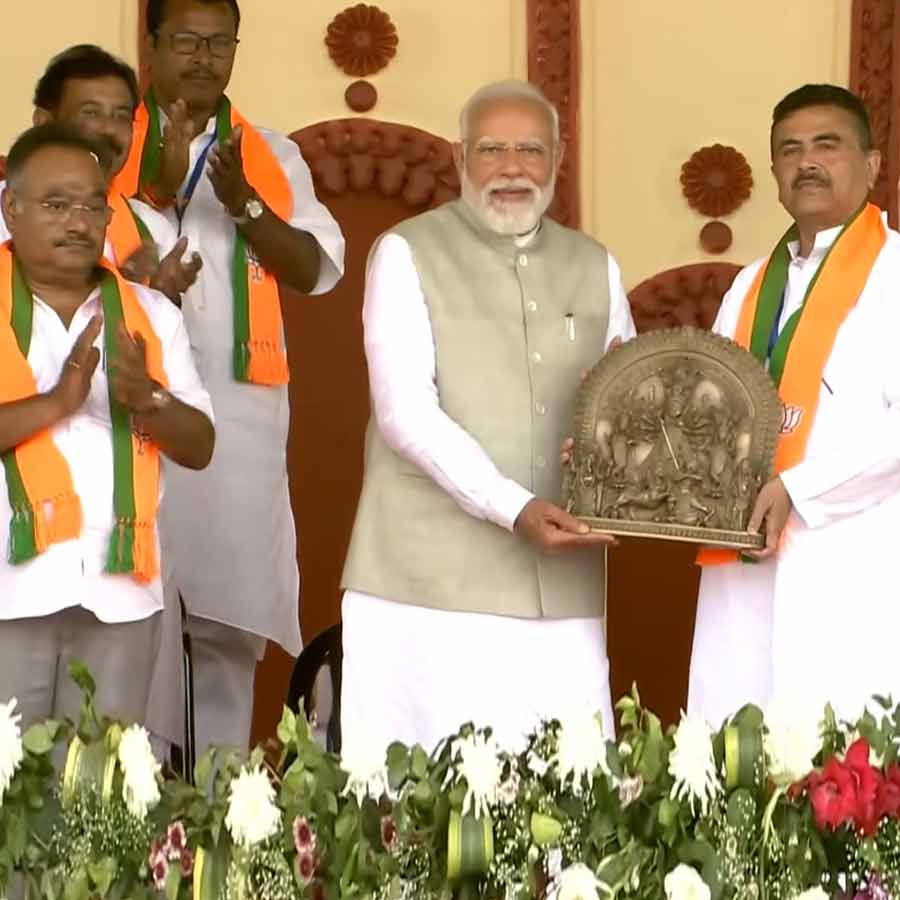 Kolkata Prepares for Narendra Modi Rally at Brigade Parade Ground