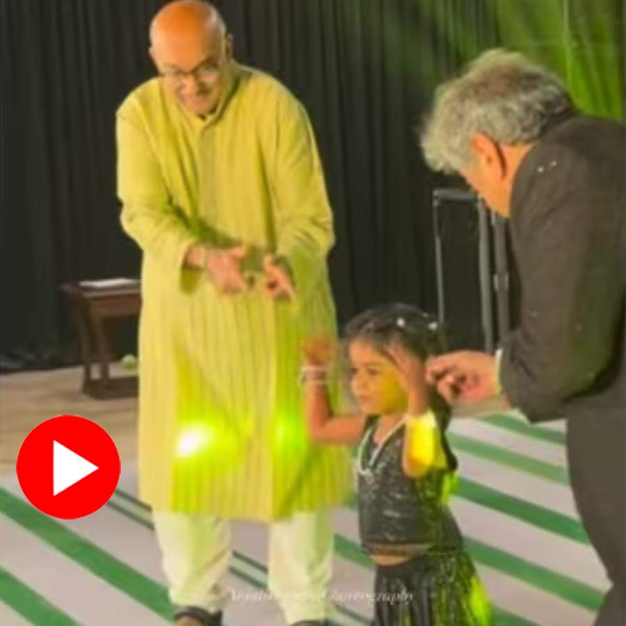 Video of little girl dancing with her Nana and Dada in wedding sangeet ceremony goes viral dgtl