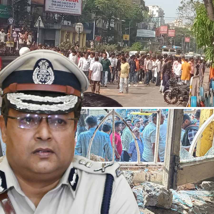 Election Commission seeks report from Kolkata Police Commissioner on Girish Park incident