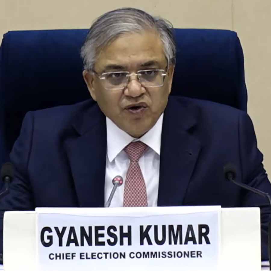 মুখ্য নির্বাচন কমিশনার জ্ঞানেশ কুমার।