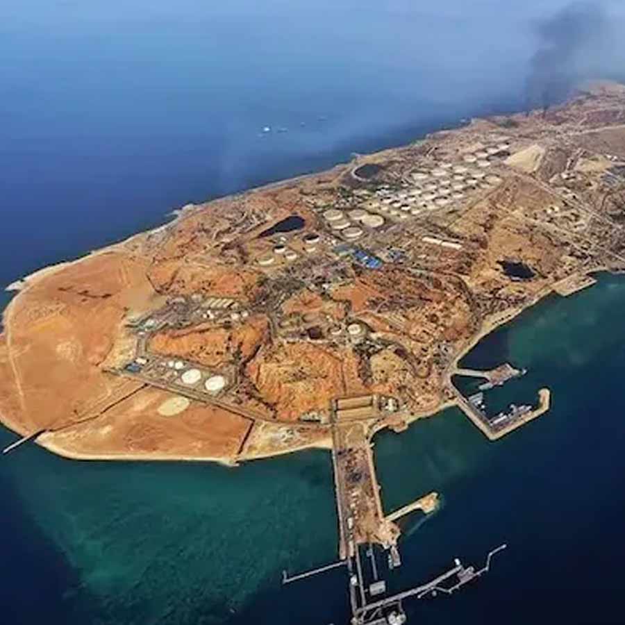 Kharg Island in Iran attacked, china reportedly in a panic mode dgtl