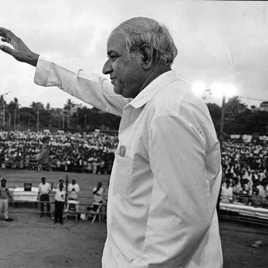 Rahul Gandhi requested Bharat Ratna Award to Dalit Leader Kansi Ram