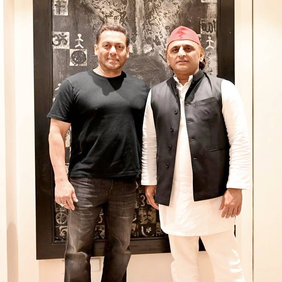 সলমন খান, অখিলেশ যাদব এক ফ্রেমে।