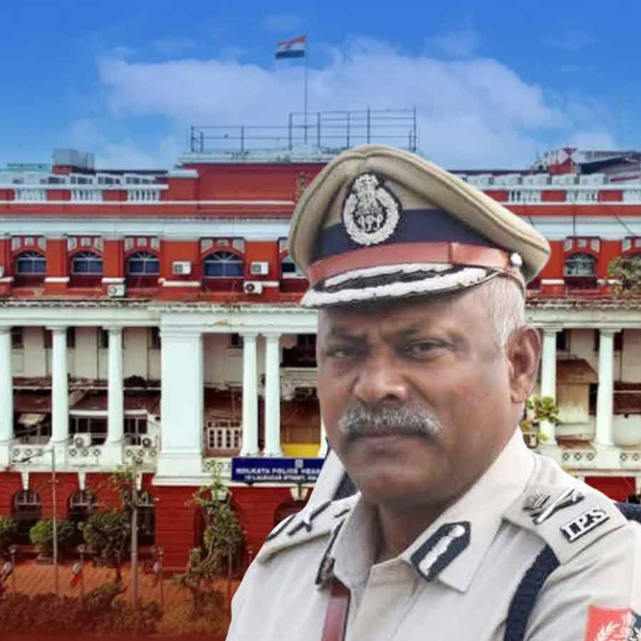 What did the new Kolkata CP Ajay Kumar Nanda say about the upcoming elections and law and order after taking charge
