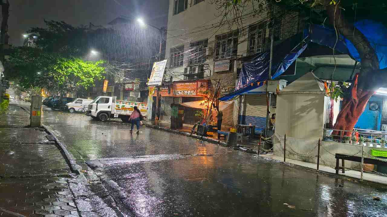 Rain start in Kolkata, Meteorological Department issues warning in more three districts in West Bengal