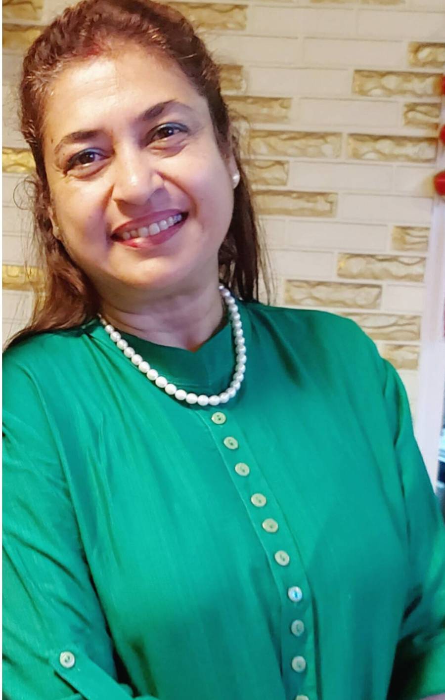 অভিনেত্রী-পরিচালক-রাজনীতিবিদ শতাব্দী রায়।