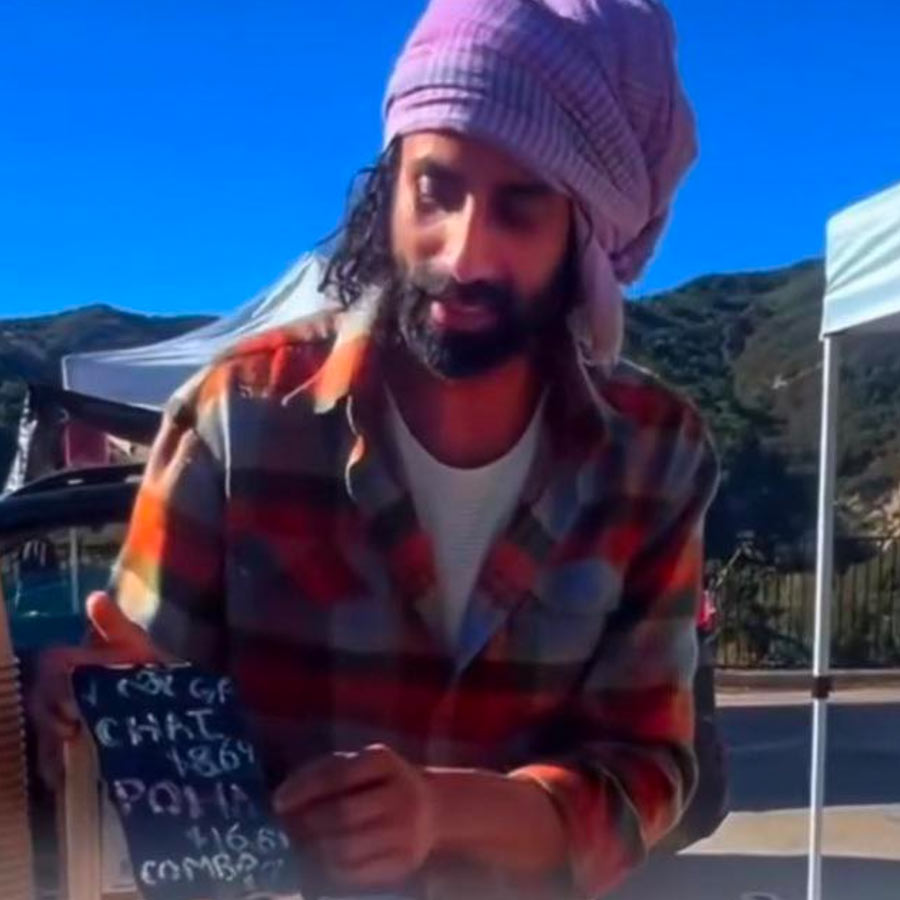 All need to know about Indian Techie Prabhakar Prasad, who started selling teain American street after losing job