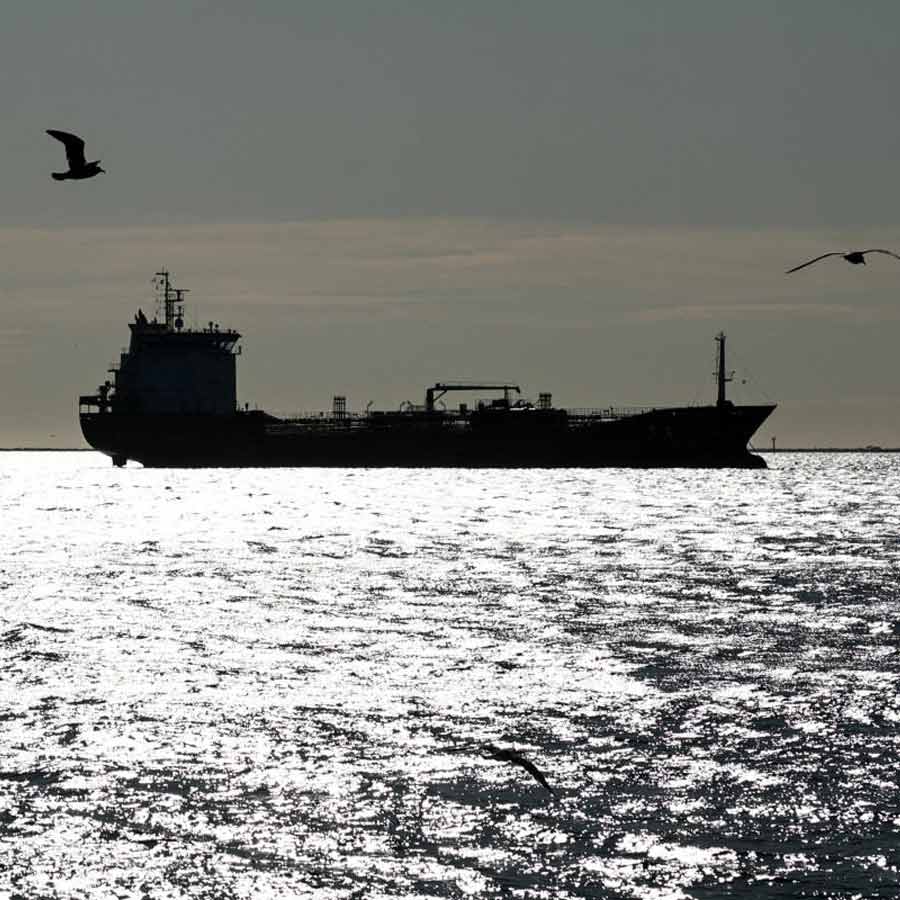 According to source Iran gives two conditions for Indian ships to get safe passage via Strait of Hormuz