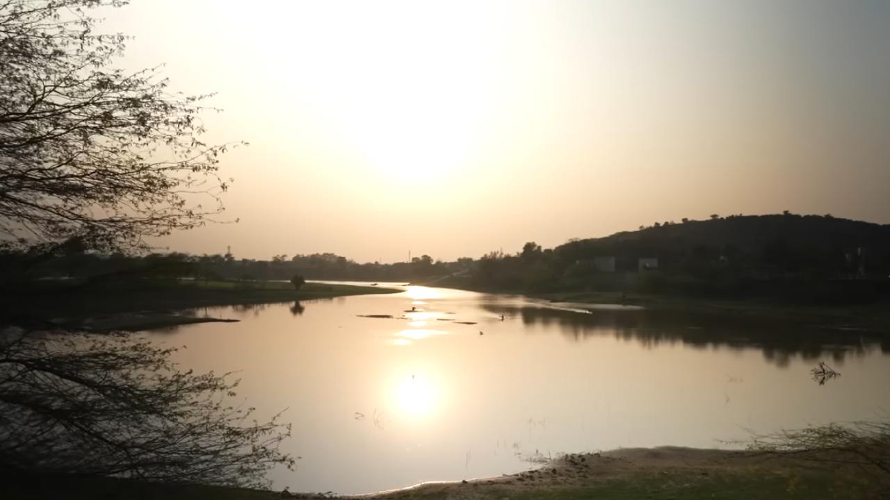 Mika Singh's Delhi Farmhouse