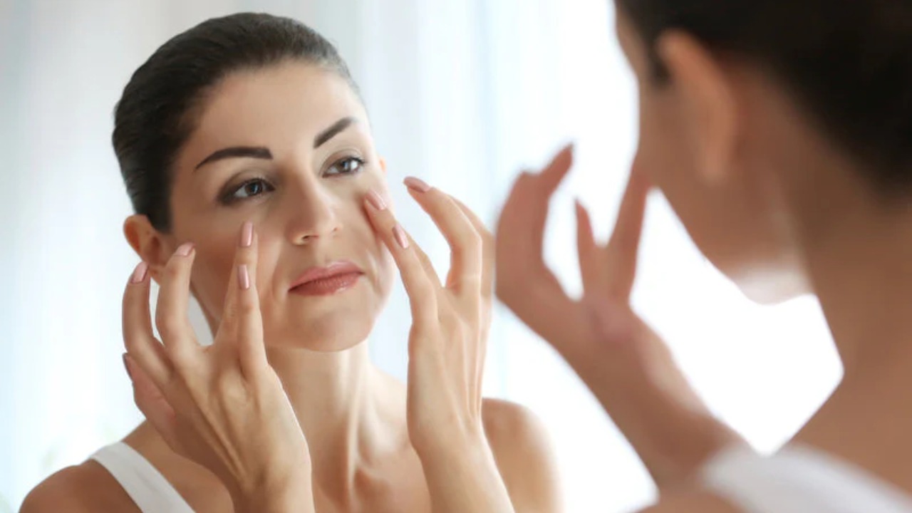 কোলাজেন কমে যাওয়ার প্রভাব স্পষ্ট হচ্ছে?