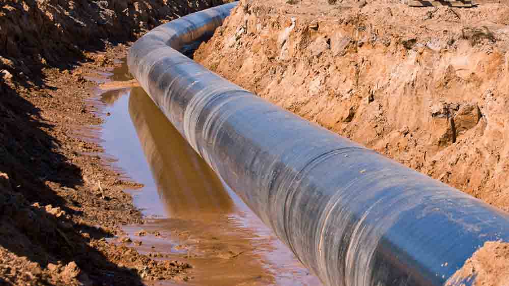 Saudi Arabia sending oil bypassing Strait of Hormuz, a big relief for India