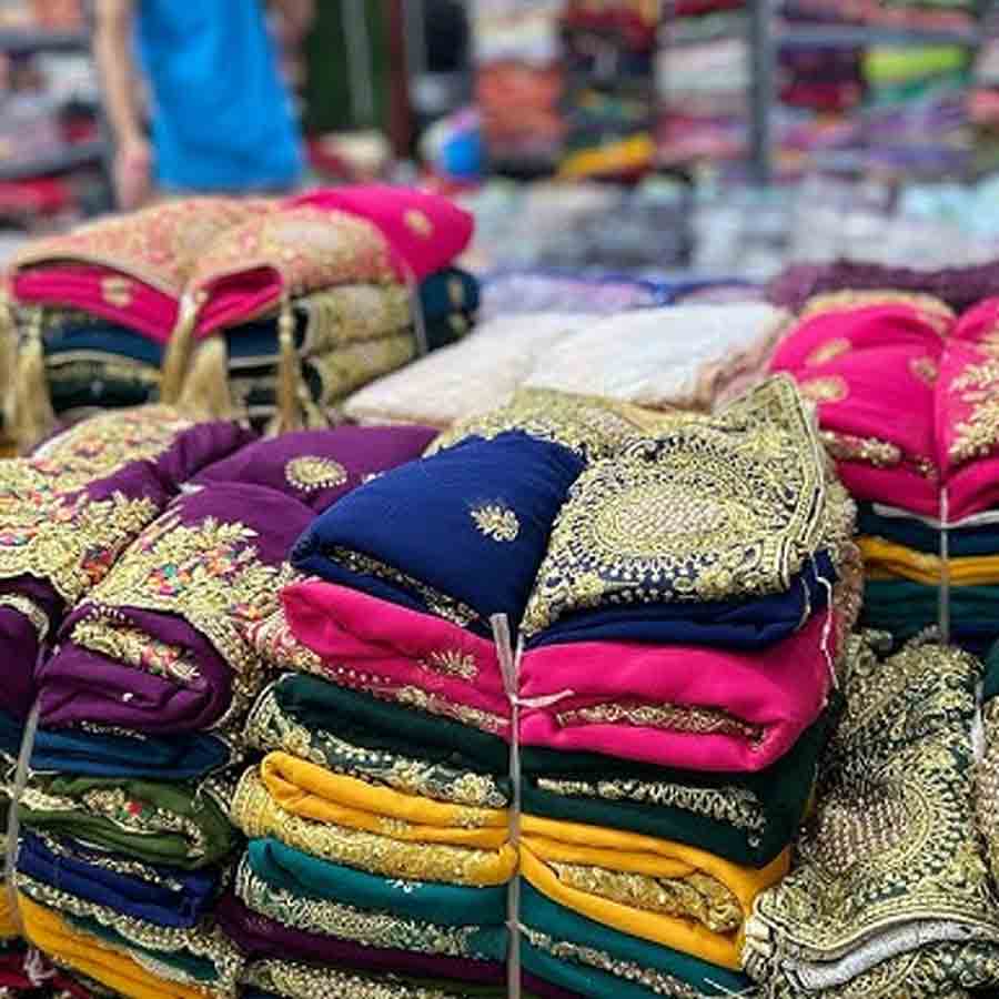 war in West Asia has also affected the textile industries in Surat