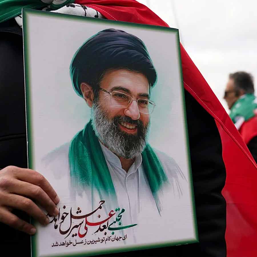 ইরানের সর্বোচ্চ নেতা মোজতবা খামেনেই। ছবি: রয়টার্স।