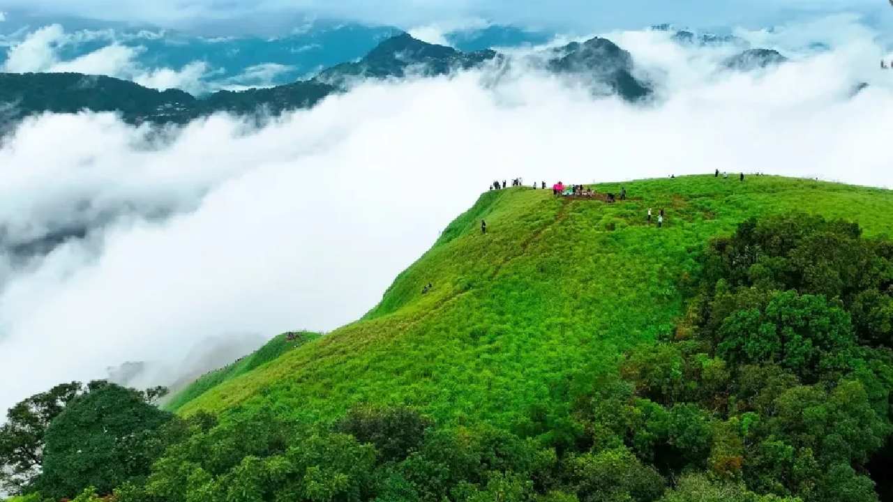 রেইকের রূপ দর্শন স্বর্গীয় অনুভূতির মতোই মনে হতে পারে।