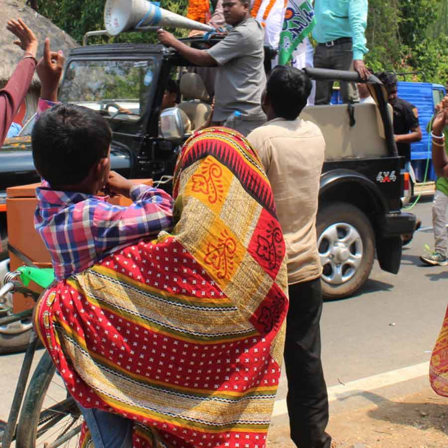 Inability of common people to effectively raise demands and articulate problems when asked is a multifaceted issue