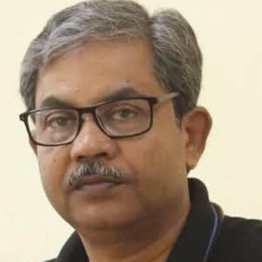 মানস ঘোষ।