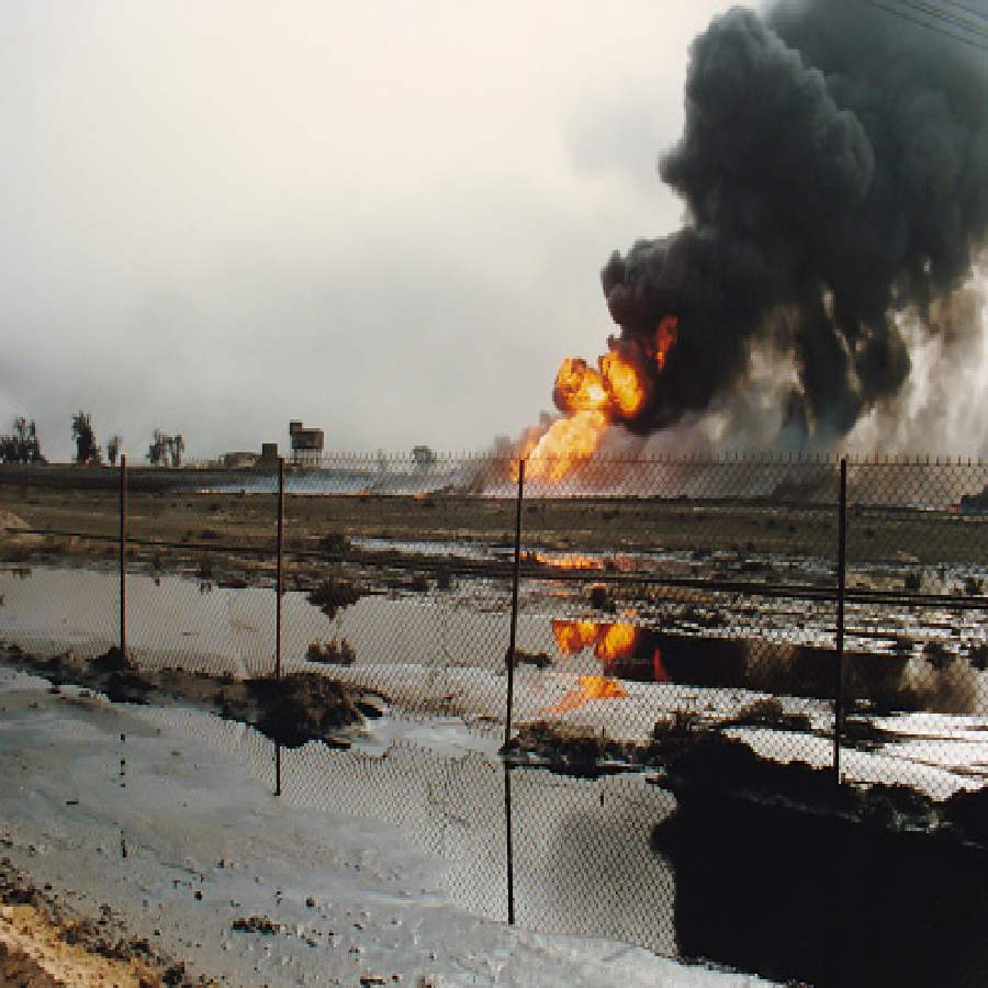 Kuwait oil well fires in 1991