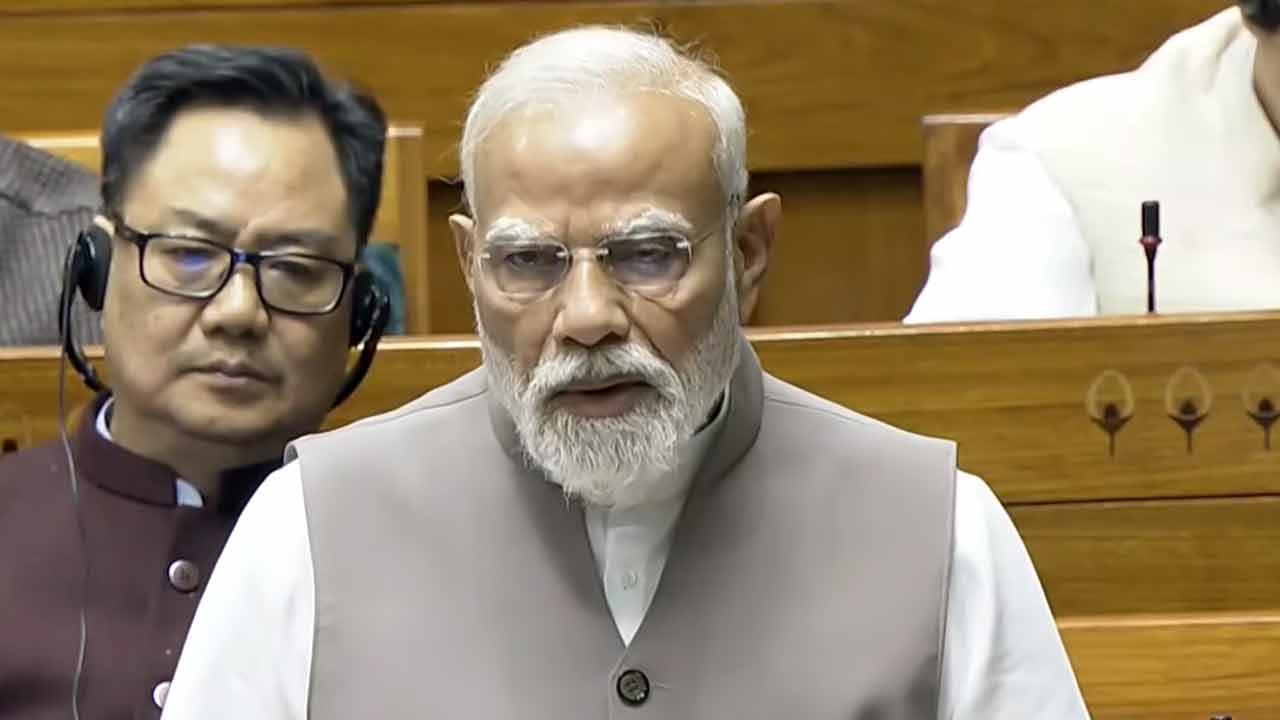 প্রধানমন্ত্রী নরেন্দ্র মোদী। সোমবার সংসদে।