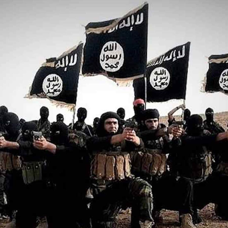 Will Iran’s Power Vacuum Fuel ISIS Amid War Fears dgtl