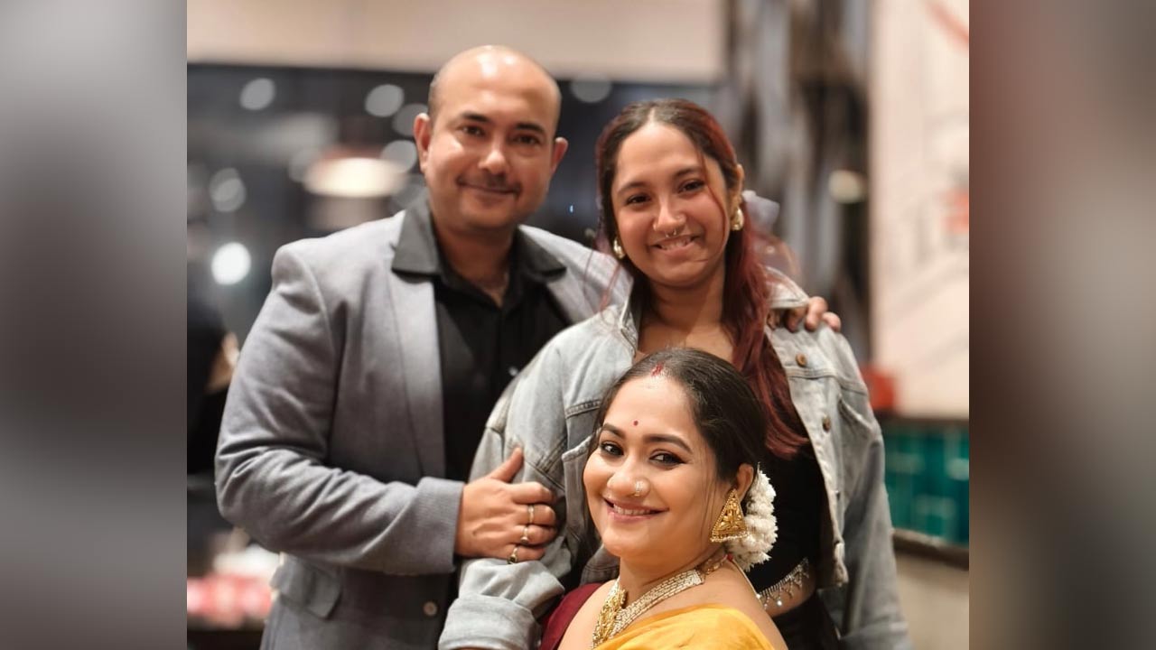 Bengali Serial Actress Mallika Banerjee opens up about social media’s effect and her daughter