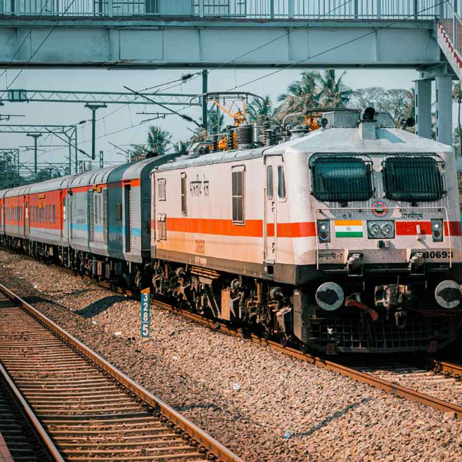 No refund if passenger cancel confirmed ticket less than 8 hours before departure