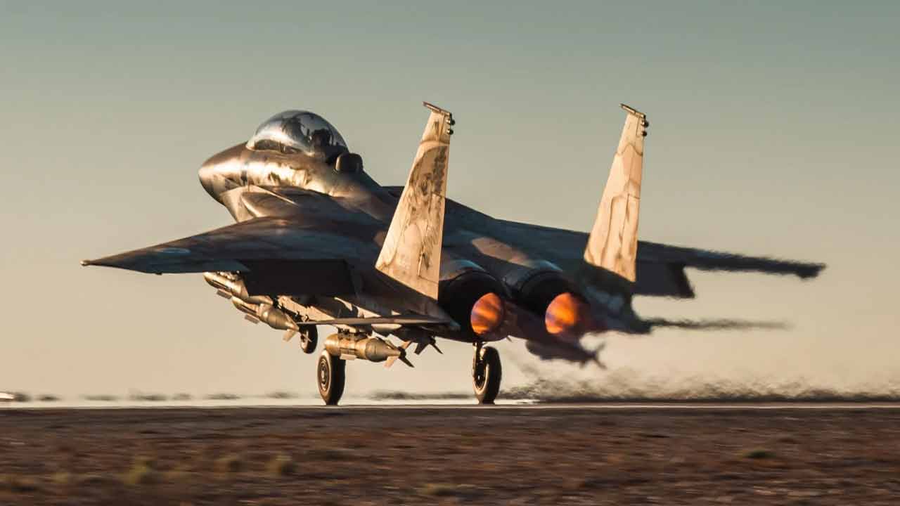 পশ্চিম এশিয়ায় মার্কিন যুদ্ধবিমান।