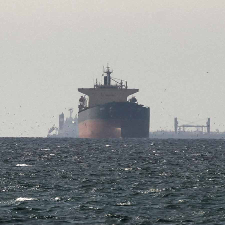 Iran clarifies its stance on Hormuz Strait and International shipments dgtl