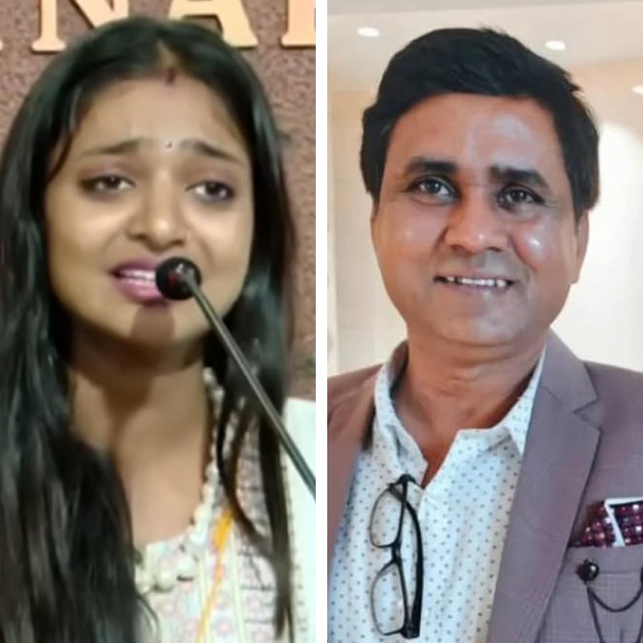 Viral Kumbh Mela Girl Monalisa Bhosle Accuses Filmmaker Sanoj Mishra for an unpleasant incident dgtl