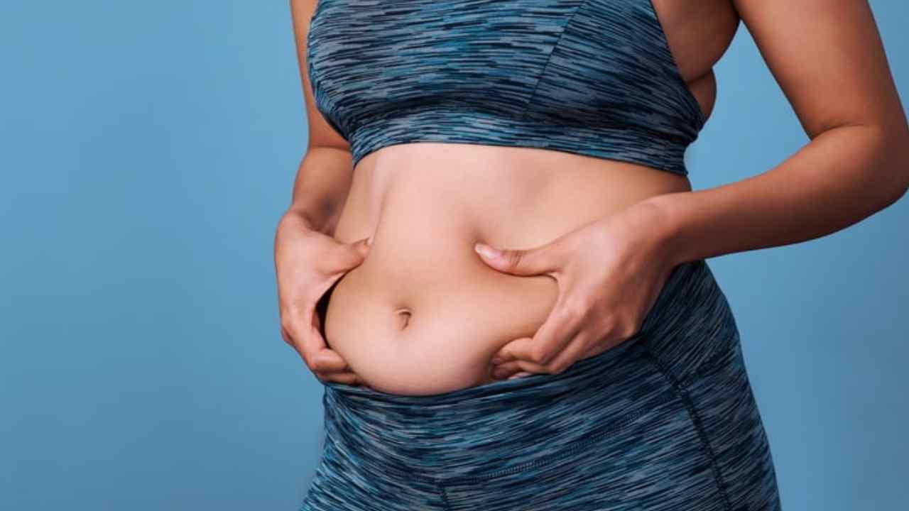 Lower your cortisol levels and reduce stubborn belly fat with simple exercises