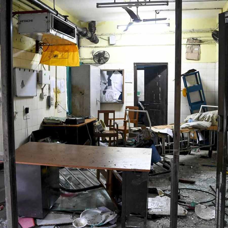 Repair work begins on RG Kar Hospital\\\\\\\\\\\\\\\\\\\\\\\\\\\\\\\'s emergency building