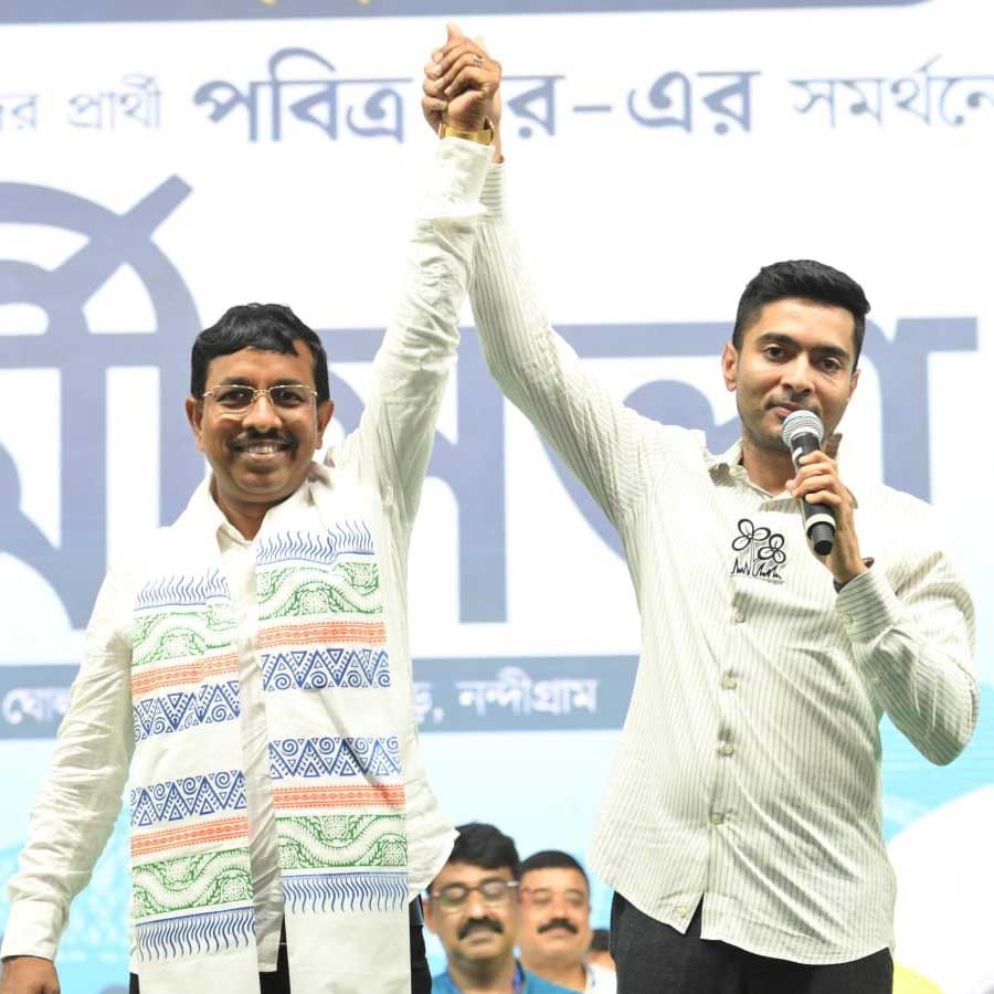 Abhishek Banerjee held a workers meeting in support of TMC candidate of Nandigram