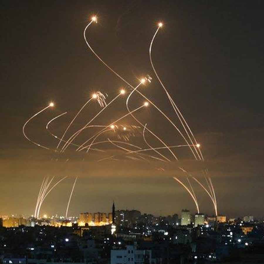 Missiles attack by Iran pierce Israel’s air defenses, raising doubts about interceptors