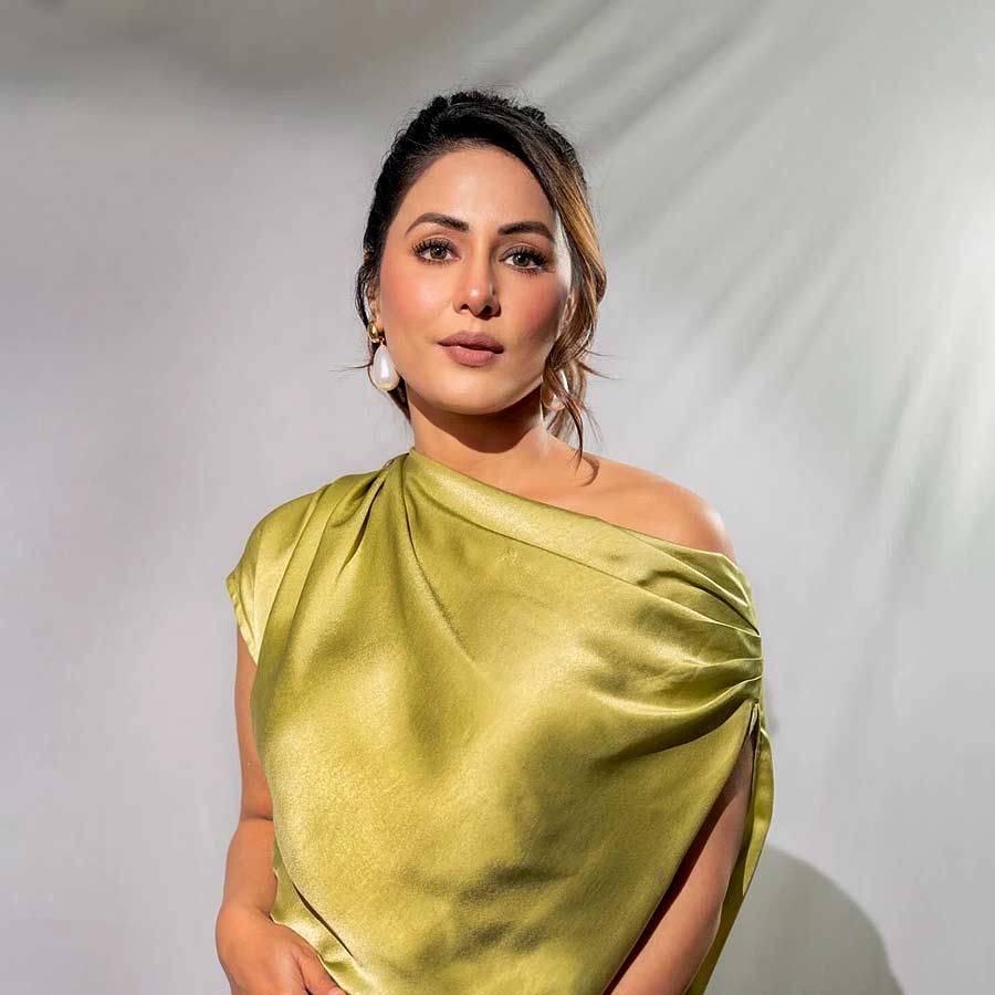 Know why Actress Hina Khan drinks freshly brewed cup of chamomile tea at night dgtl