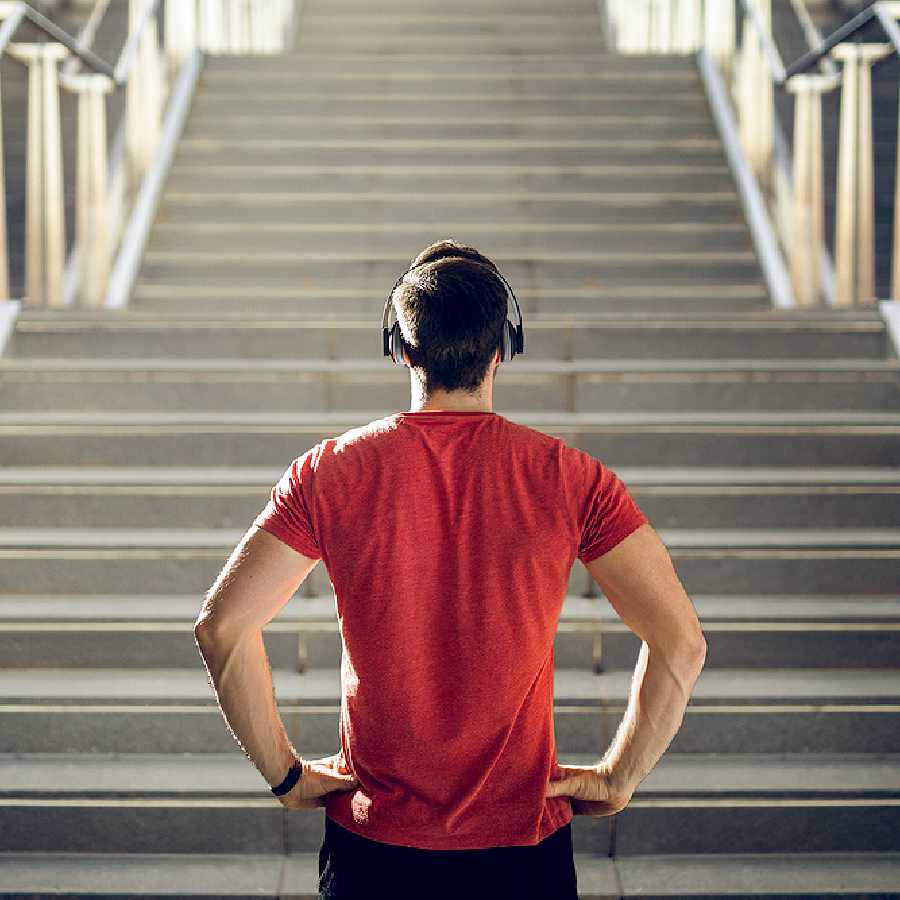 Short on Time, Why a Stair Workout Destroys Calories 3x Faster Than Your Daily Walk