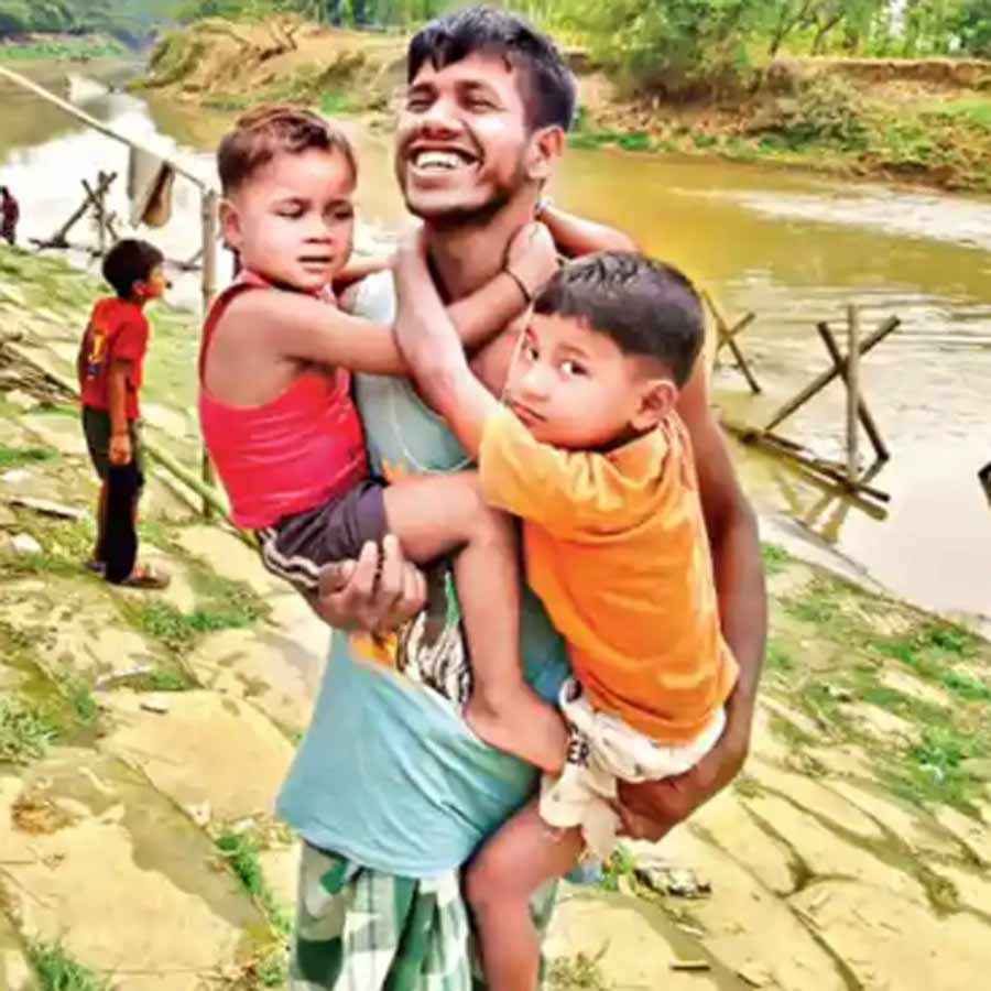 দিগারু নদীর পারে, ডিমোরিয়ার কচুতলি এলাকায়, এক ত্রাণ শিবির।